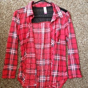 No Boundaries Size M Red Flannel